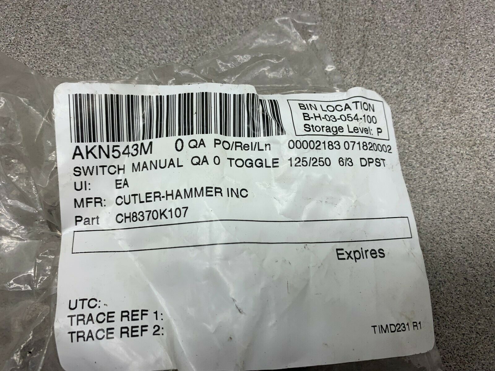 NEW NO BOX CUTLER HAMMER SWITCH CH8370K107