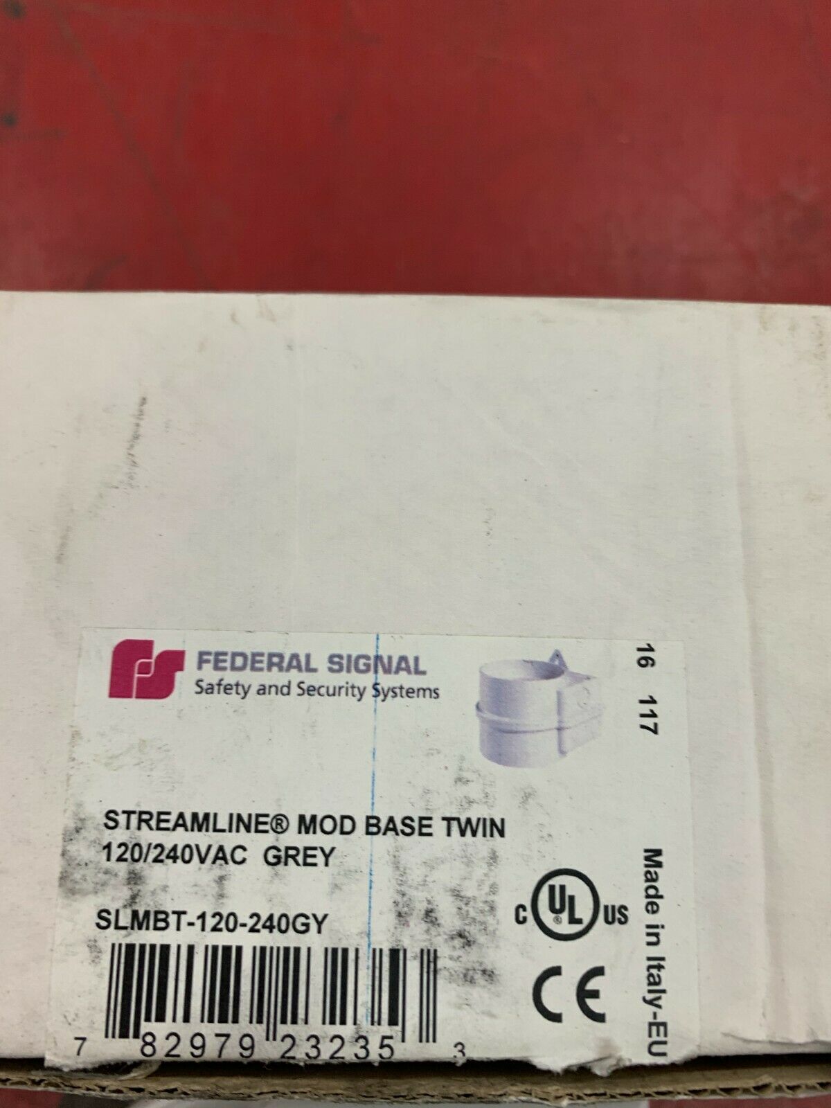 NEW IN BOX FEDERAL SIGNAL STREAMLINE MOD BASE TWIN SLMBT-120-240GY