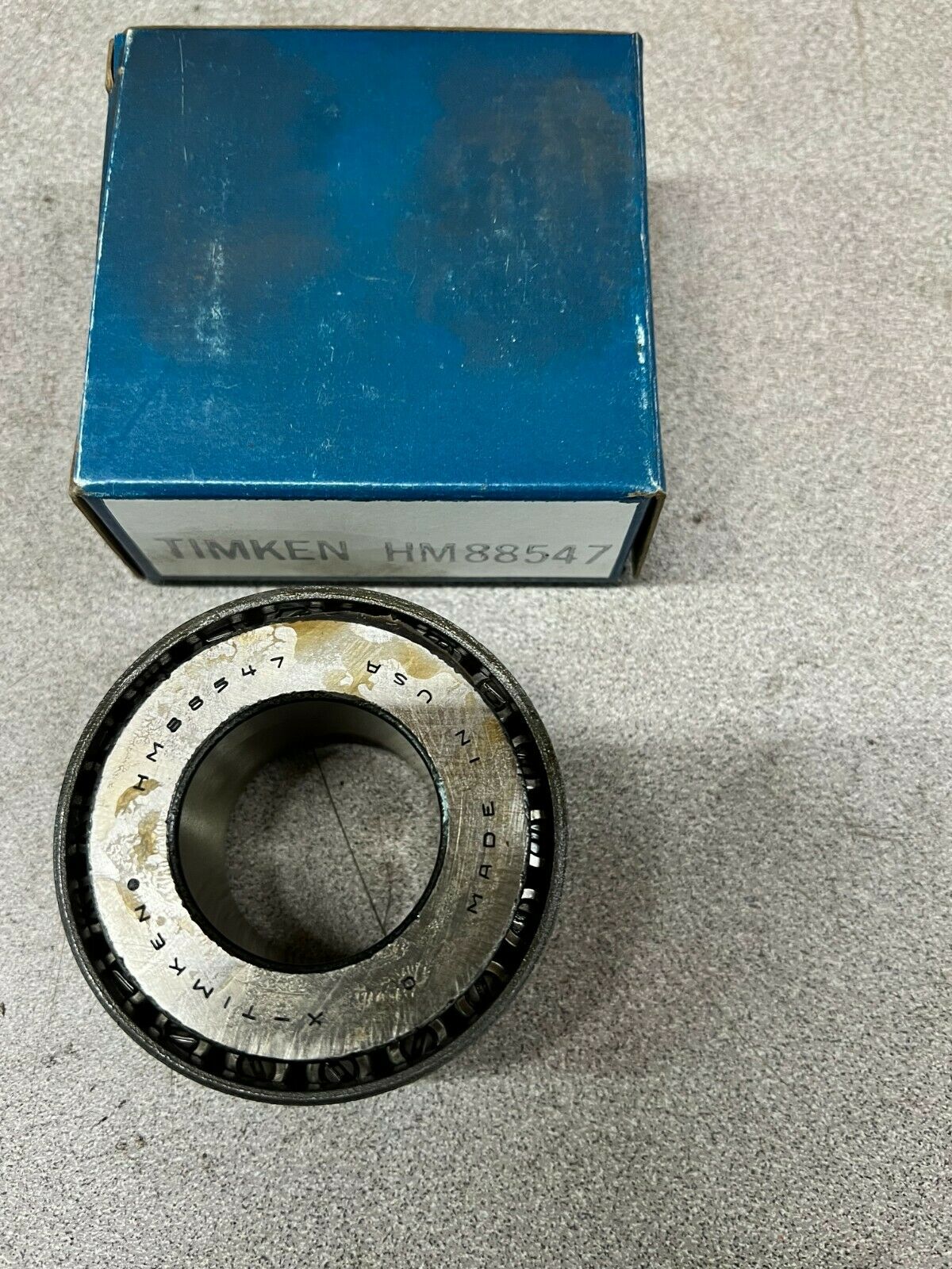 NEW IN BOX TIMKEN ROLLER BEARING HM88547