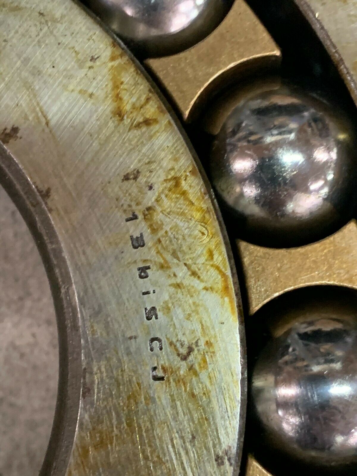 NEW UNBRANDED SPHERICAL ROLLER BEARING 13BISCJ