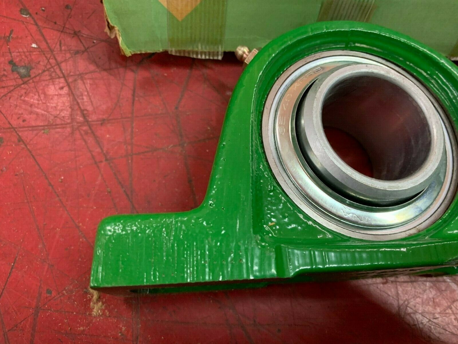 NEW IN BOX INA PILLOW BLOCK BEARING RAK40