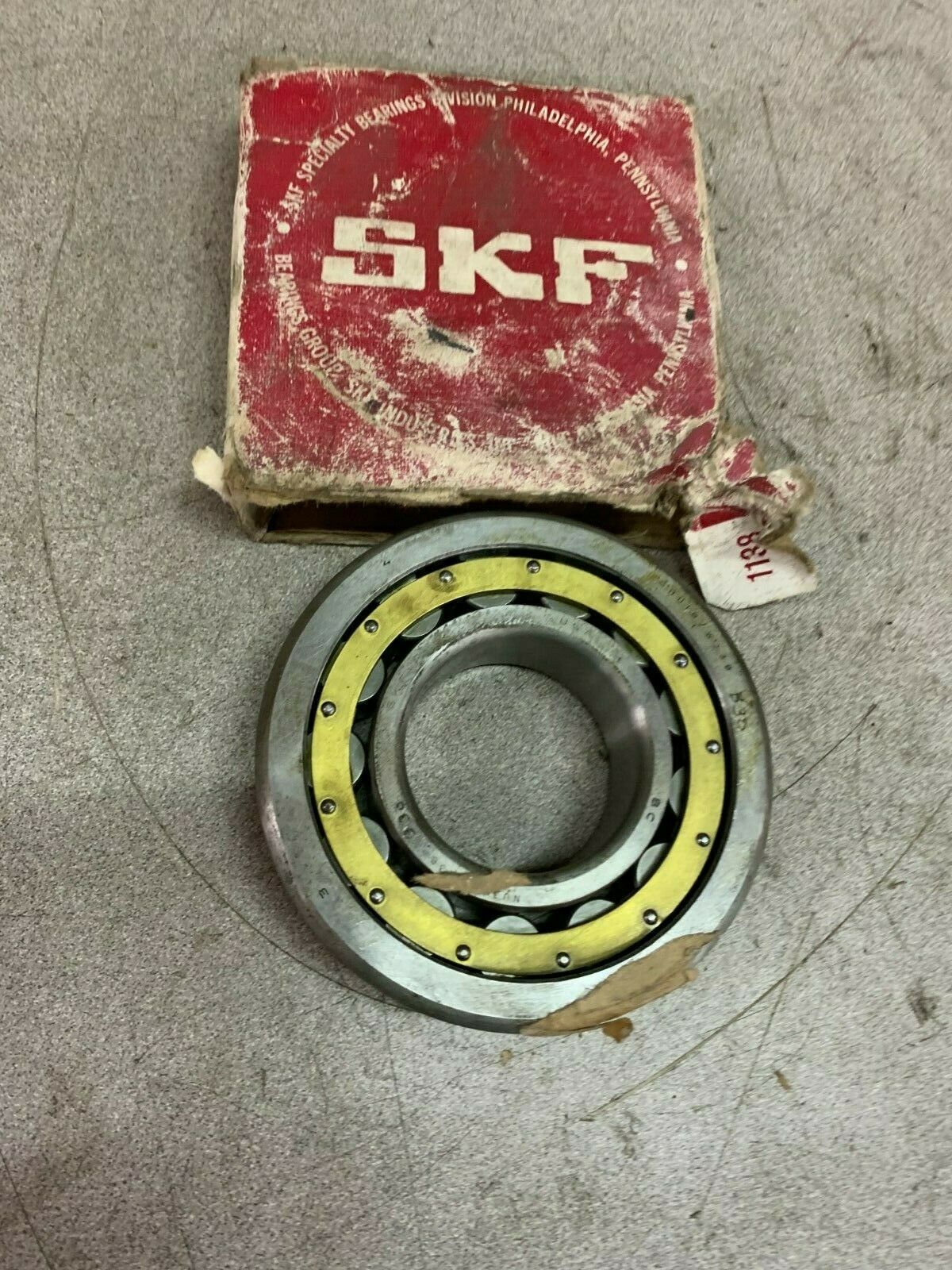 NEW IN BOX SKF TAPERED ROLLER BEARING NU310