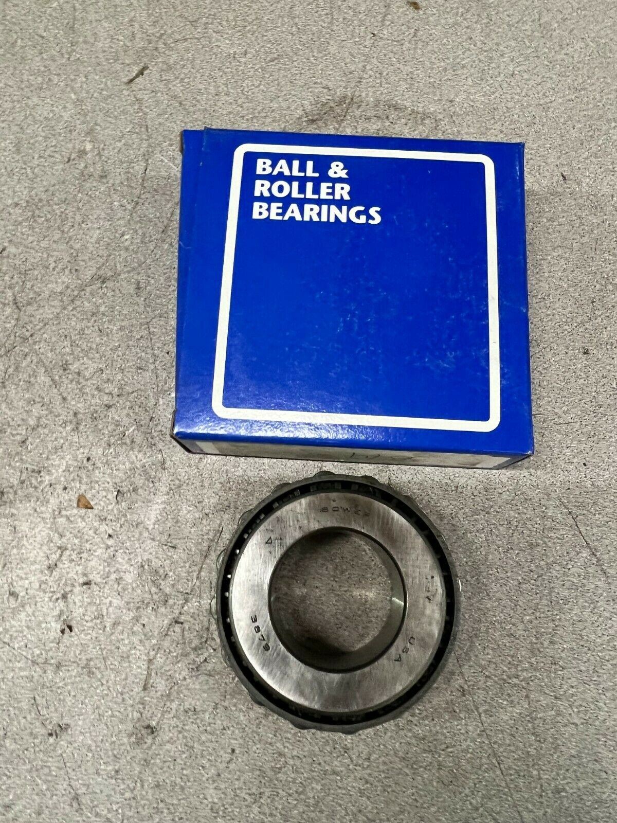 NEW IN BOX BOWER ROLLER BEARING 3879