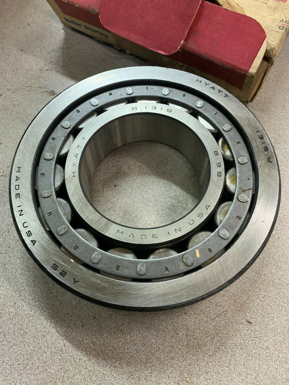 NEW IN BOX NDH DELCO HYATT 1318W ROLLER BEARING R 1318 WB