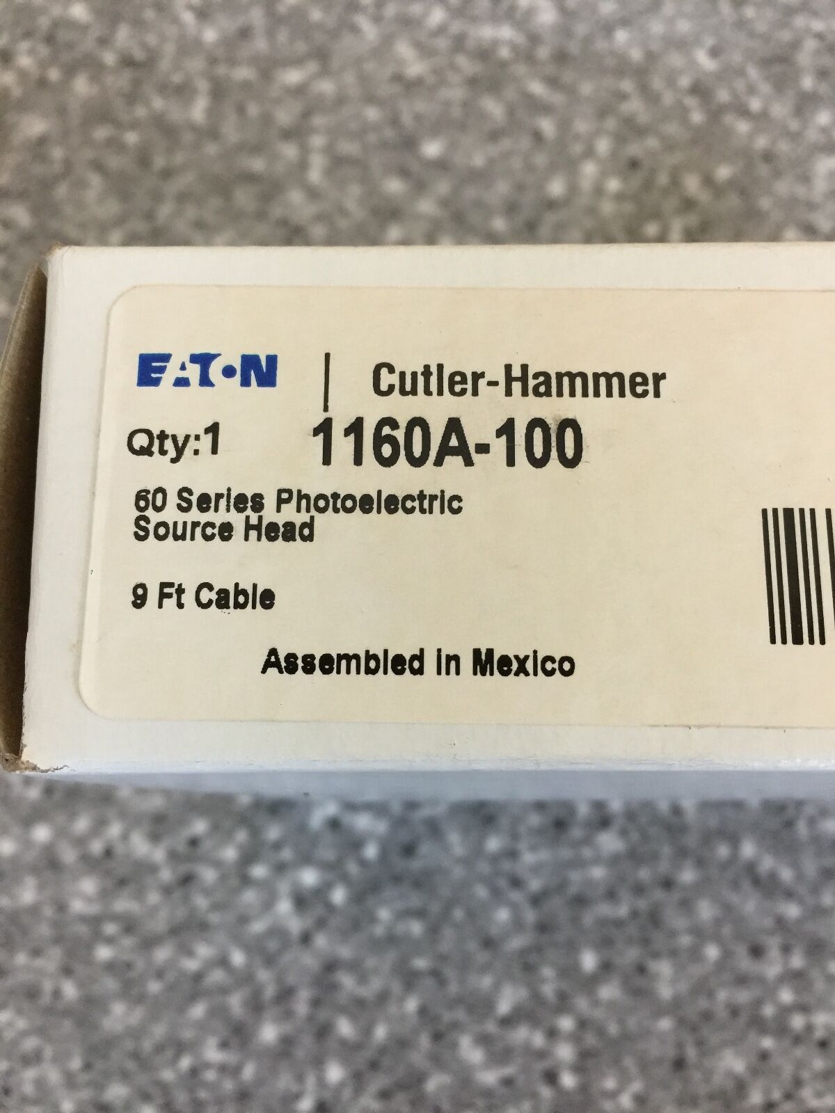 NEW IN BOX CUTLER-HAMMER 60 SERIES PHOTOELECTRIC SOURCE HEAD 1160A-100 SERIES A1