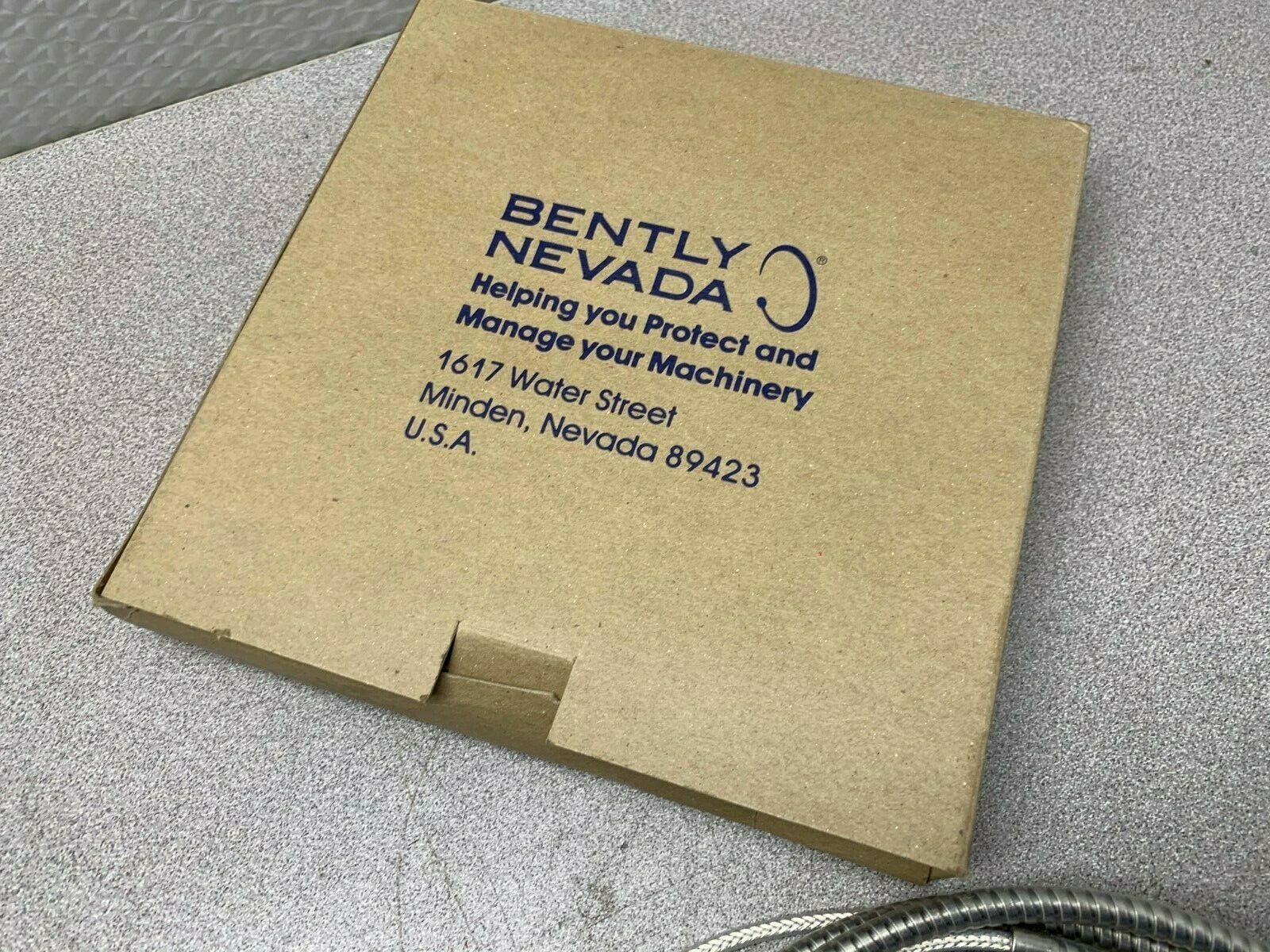 NEW IN BOX BENTLY NEVADA CABLE 18622-008-03