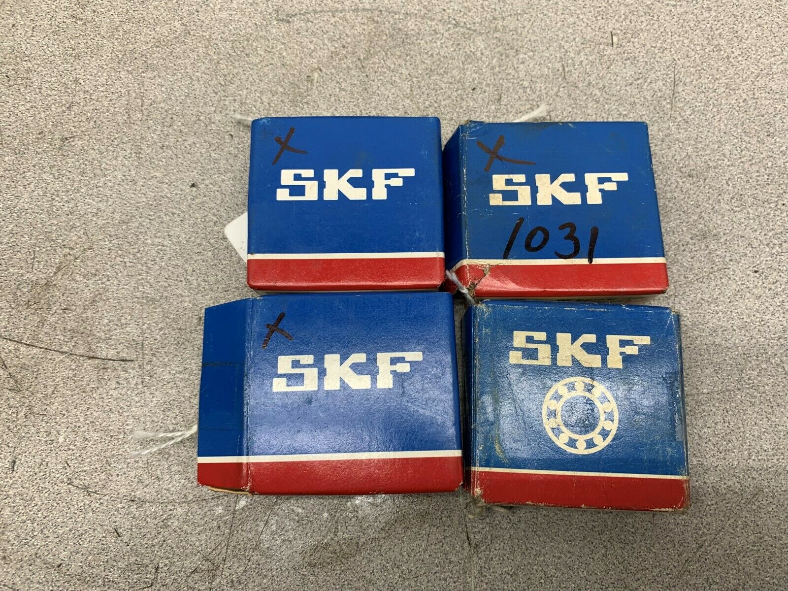 LOT OF 4 NEW IN BOX SKF BEARING 6304 2RSJEM