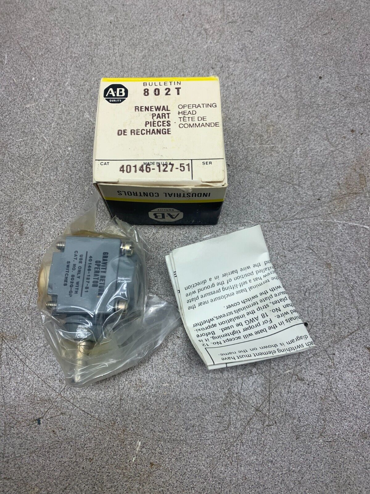 NEW IN BOX ALLEN-BRADLEY GRAVITY RETURN OPERATOR LIMIT SWITCH HEAD 40146-127-51