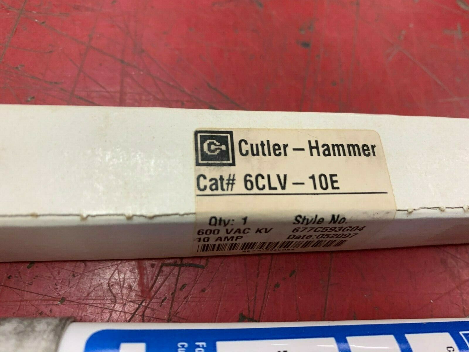 BOX OF 9 NEW IN BOX CUTLER HAMMER 677C593G04 FUSE 6CLV-10E