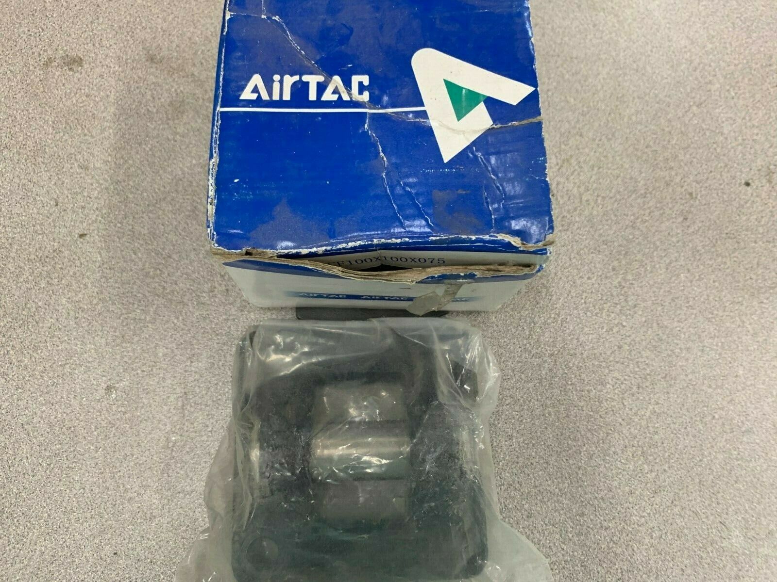 LOT OF 3 NEW AIRTAC MOUNTING ACCESSORY F-SC80CB