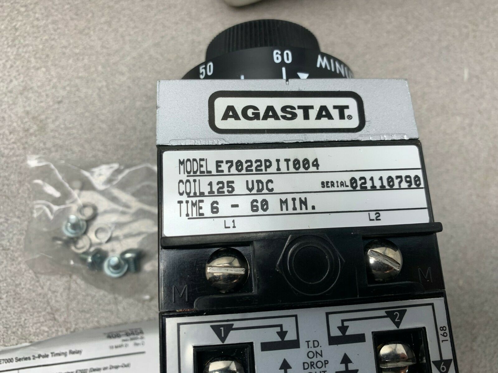 NEW AGASTAT 125 VDC. TIMER 6-60 MIN. TIMING RELAY E7022PIT004