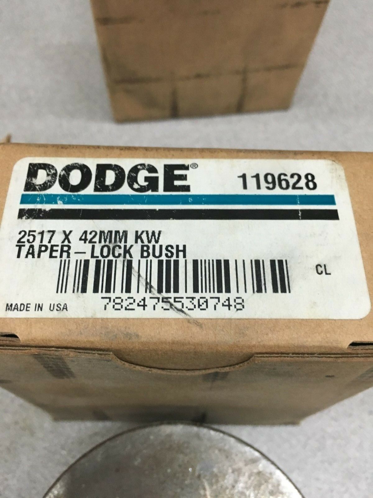 NEW IN BOX DODGE 2517 X 42MM KW TAPER-LOCK BUSH 119628