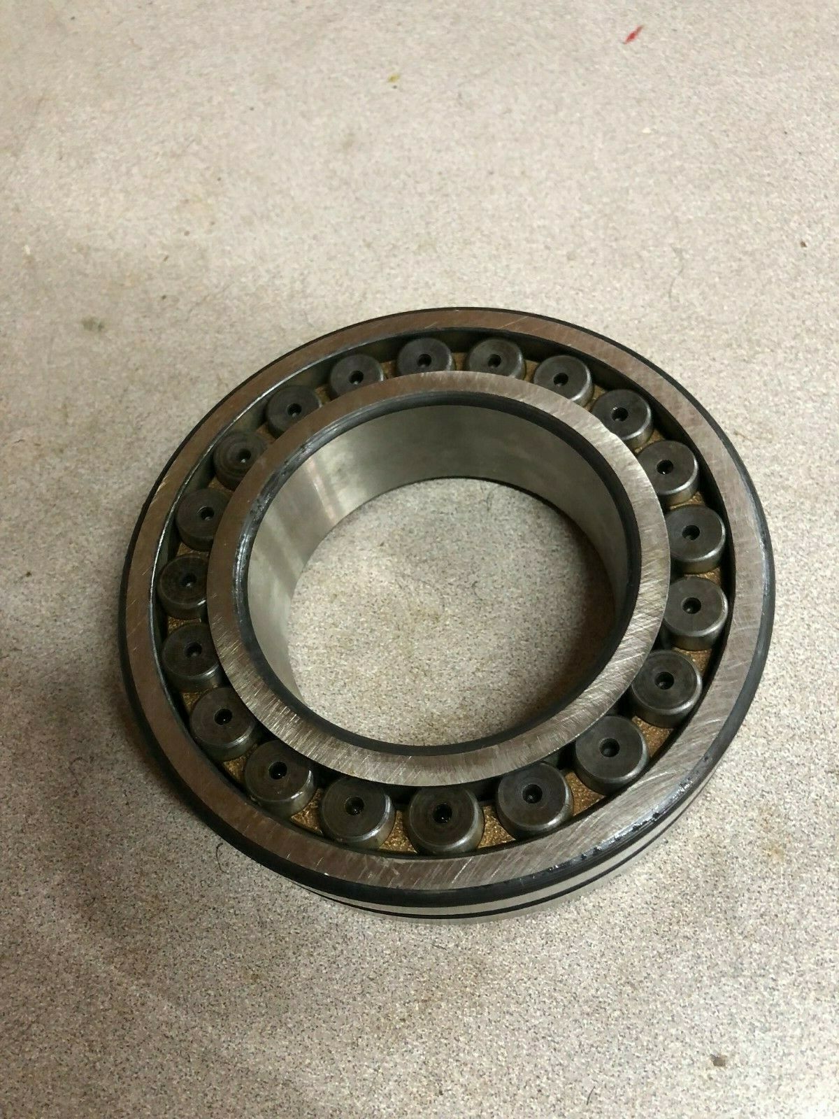 NEW NO BOX TORRINGTON ROLLER BEARING 85SD22-W33F4 BR