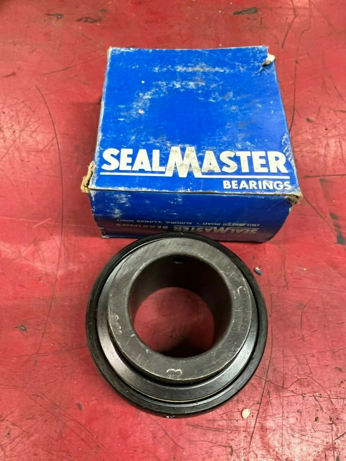 NEW IN BOX SEALMASTER BEARING INSERT 3-27