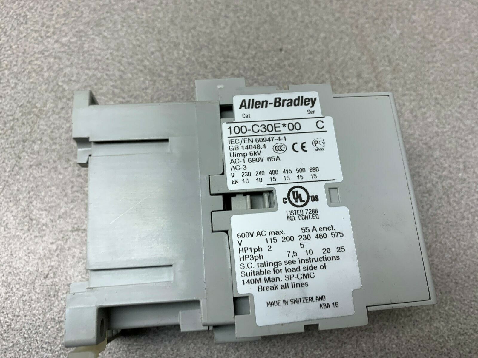 NEW IN BOX ALLEN BRADLEY CONTACTOR 100-C30RJ00 SERIES C