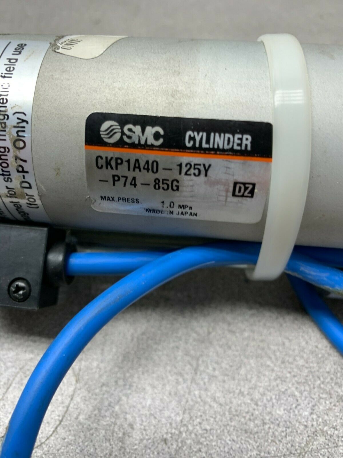 USED SMC PNEUMATIC CYLINDER CKP1A40-125Y-P74-85G