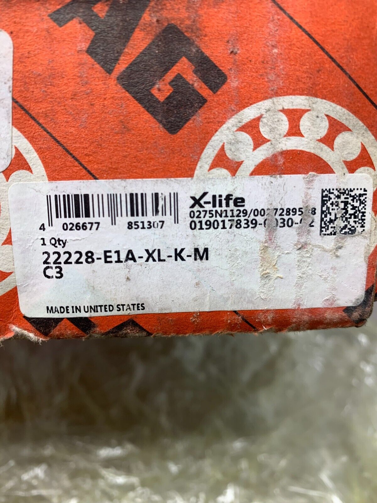 NEW IN BOX FAG 22228E1AXLKMC3 SPHERICAL ROLLER BEARING 22228-E1A-XL-K-M-C3