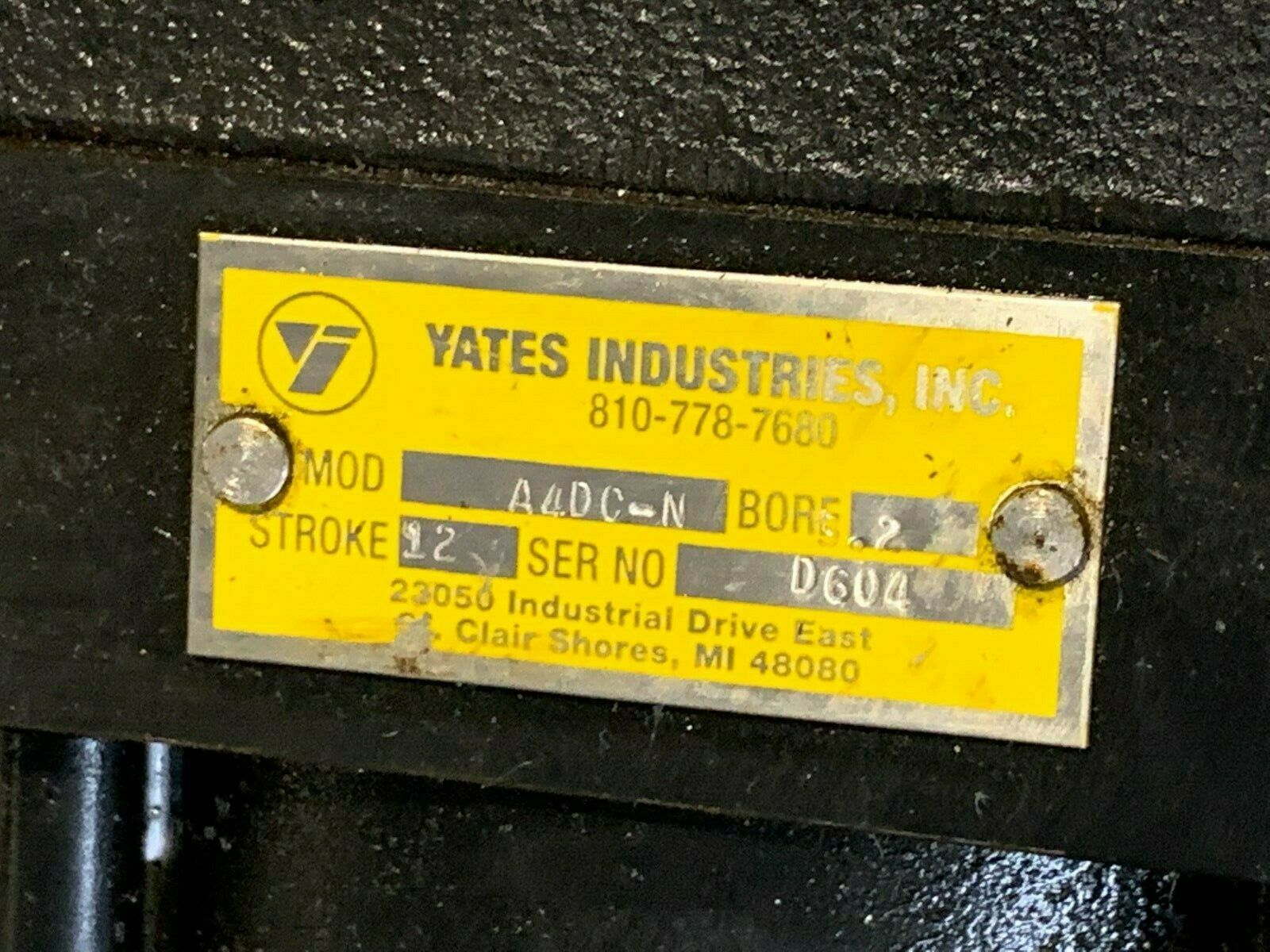 NEW NO BOX YATES INDUSTRIES CYLINDER 3.2" BORE 12" STROKE A4DC-N