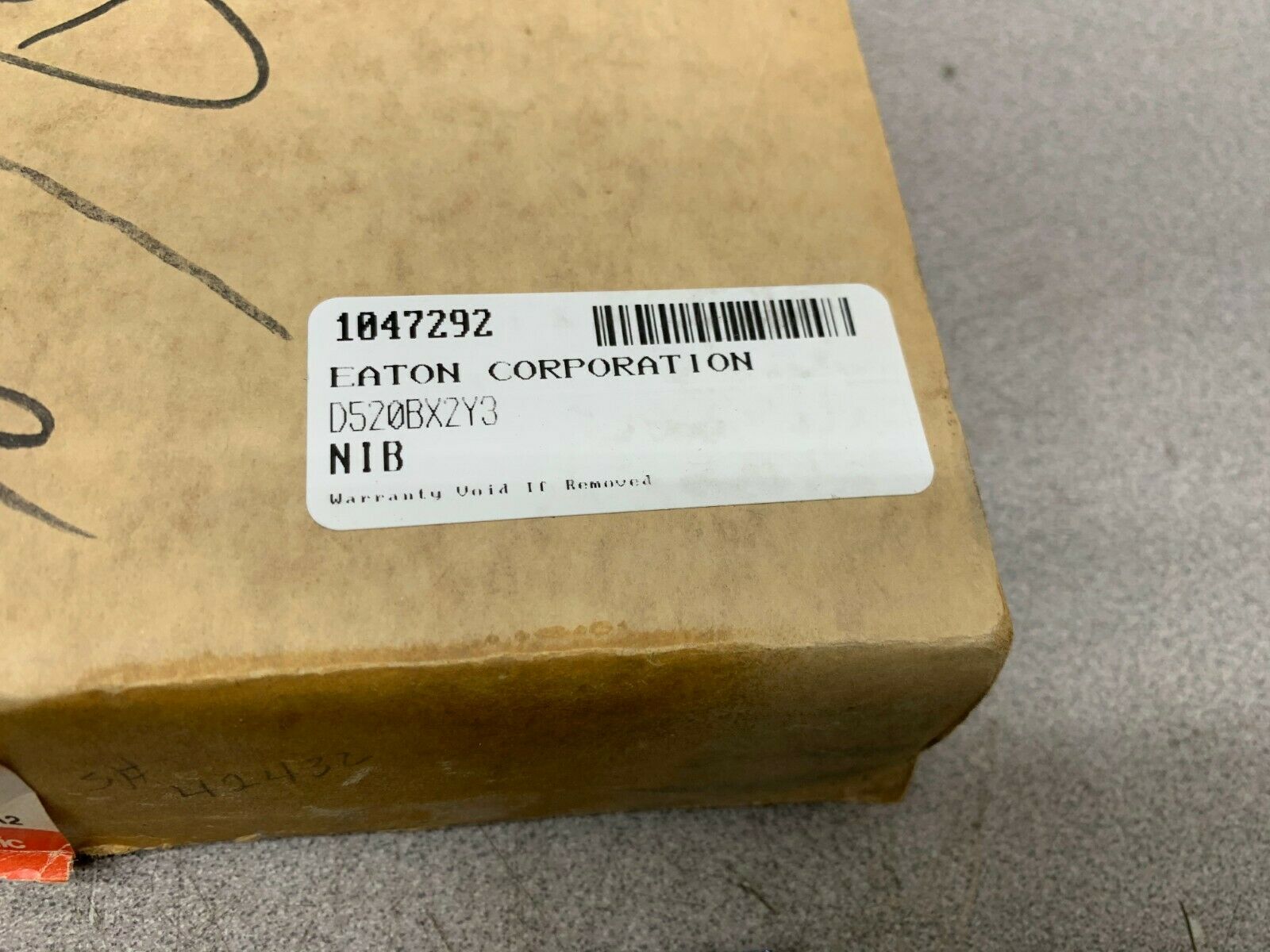 NEW IN BOX CUTLER-HAMMER COMMUNICATION MODULE D520BX2