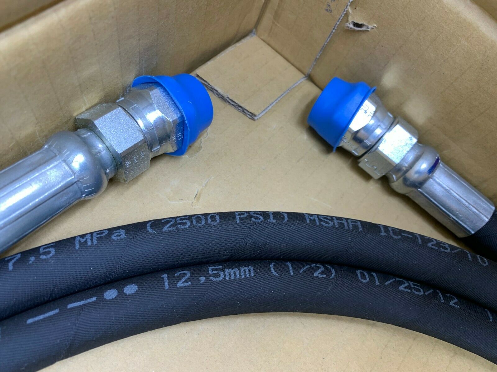 NEW PARKER HOSE 28M105E2008=2