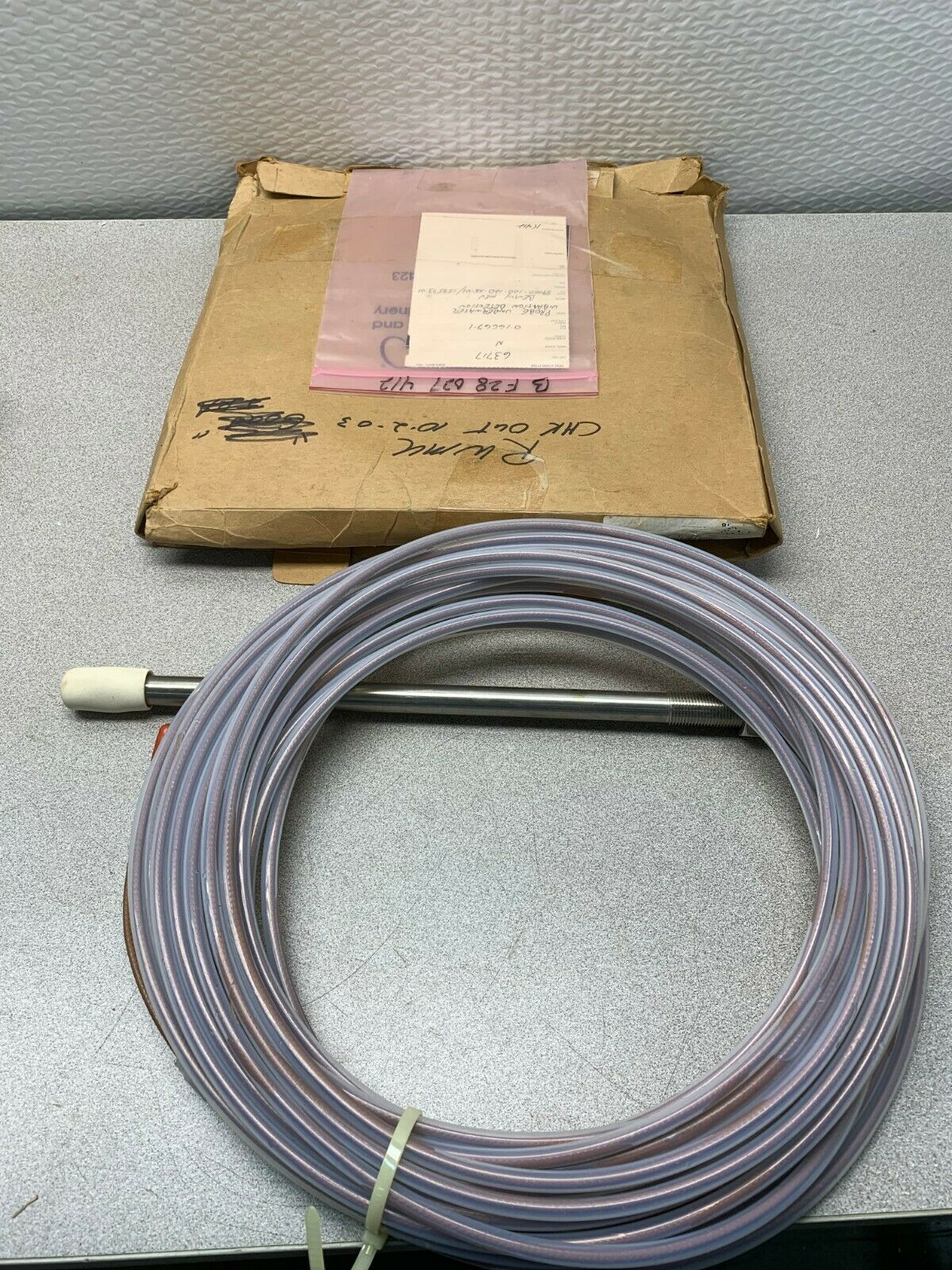 NEW IN BOX BENTLY NEVADA VIBRATION DETECTION PROBE 89000-100-120-XX-01