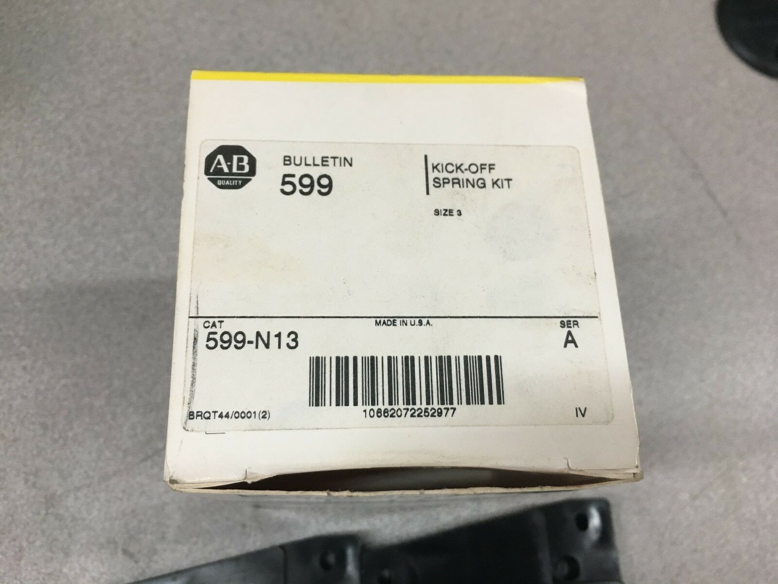 NEW IN BOX ALLEN-BRADLEY SIZE 3 KICK-OFF SPRING KIT 599-N13 SERIES A