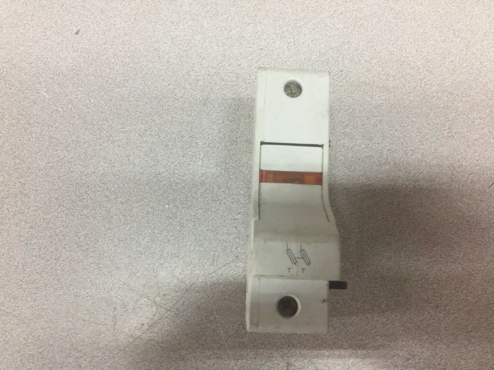 USED FUSE HOLDER US3J21  W213942