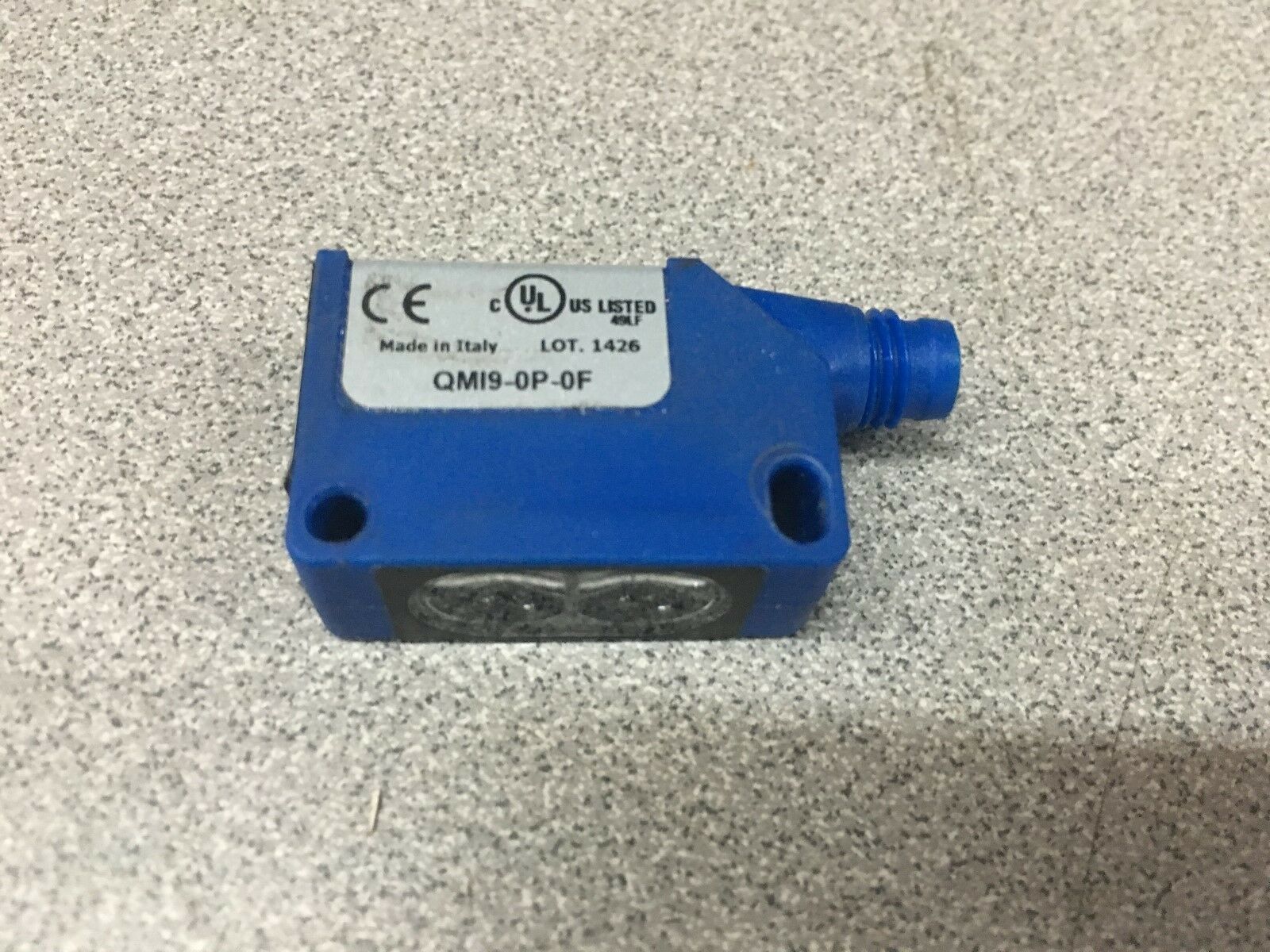 NEW NO BOX AUTOMATION DIRECT PHOTOELECTRIC SENSOR QMI9-0P-0F