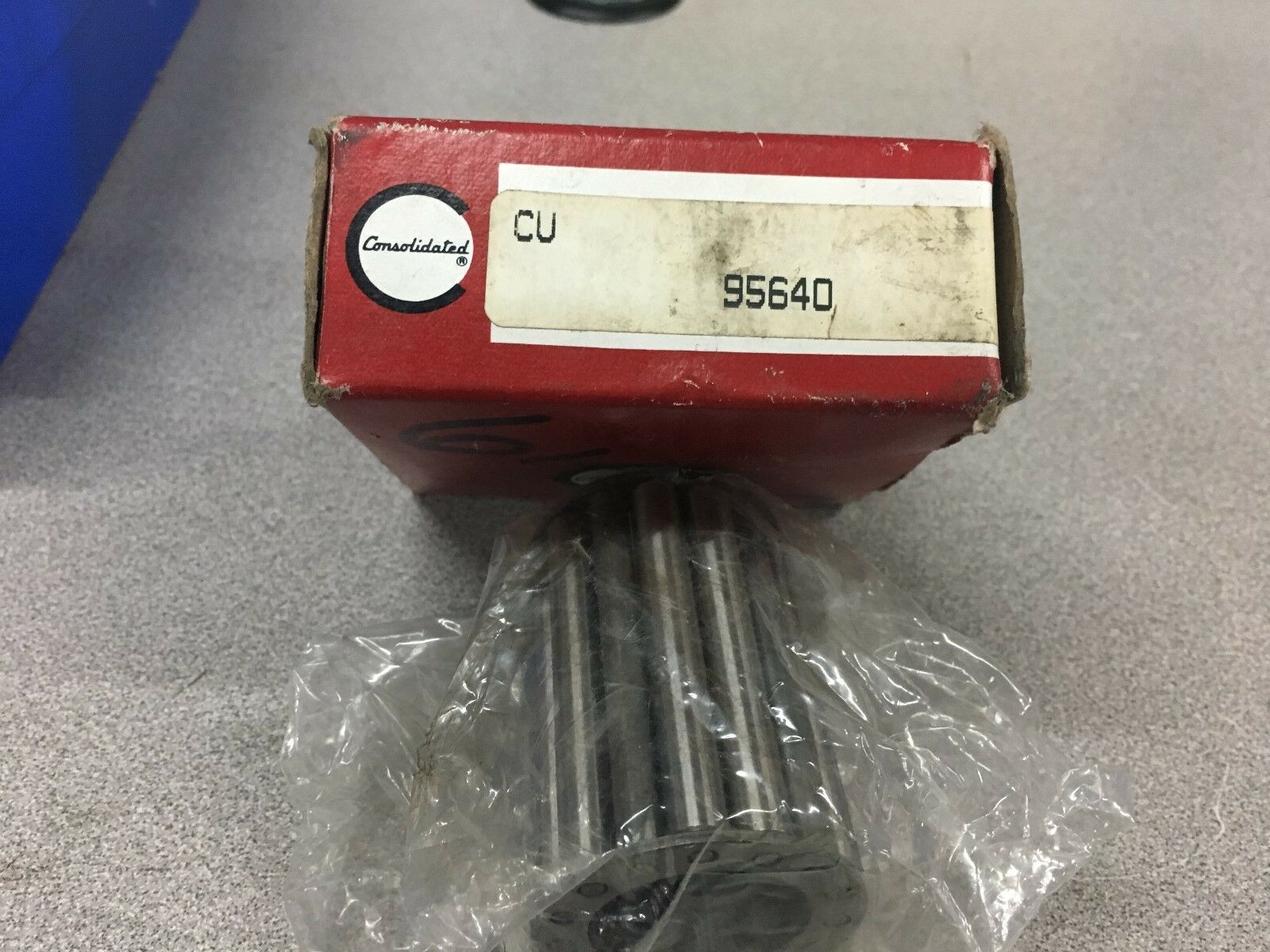 NEW IN BOX CONSOLIDATED BEARING 95640