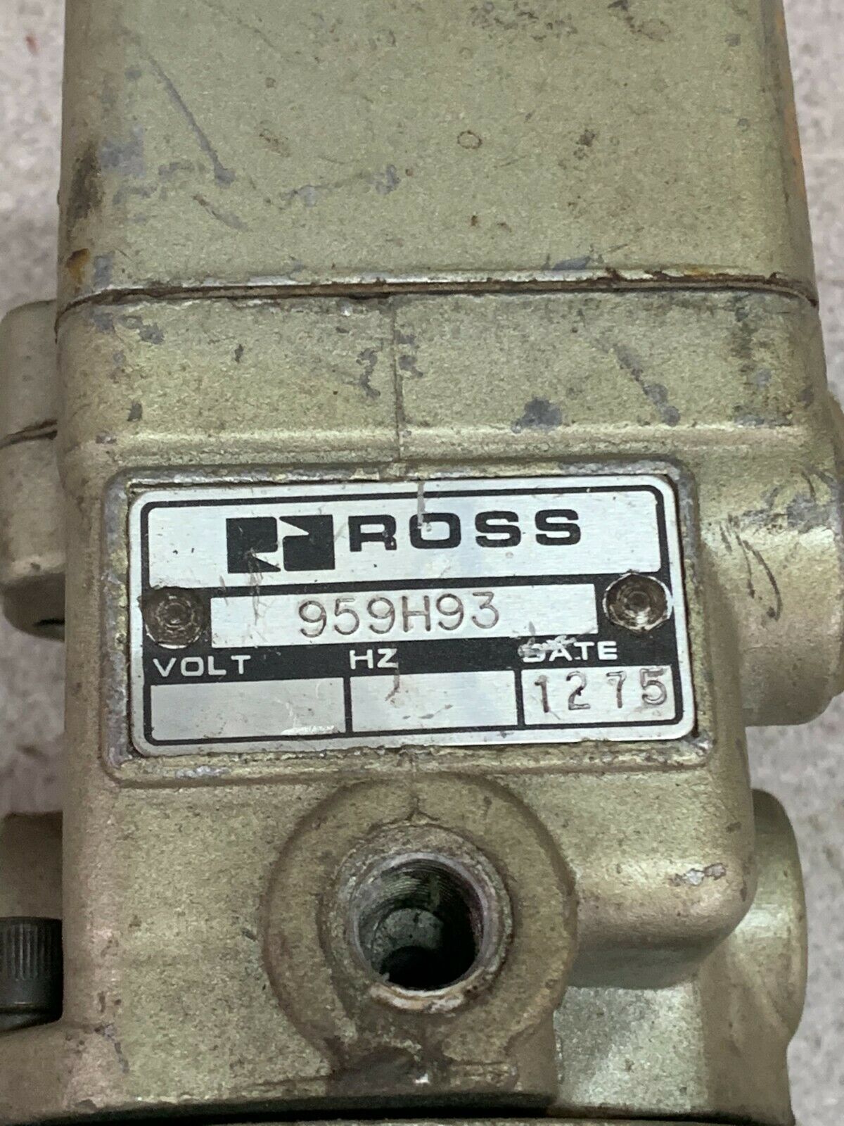 NEW NO BOX ROSS 1-1/2" PNEUMATIC VALVE 2773A8900 WITH 959H93