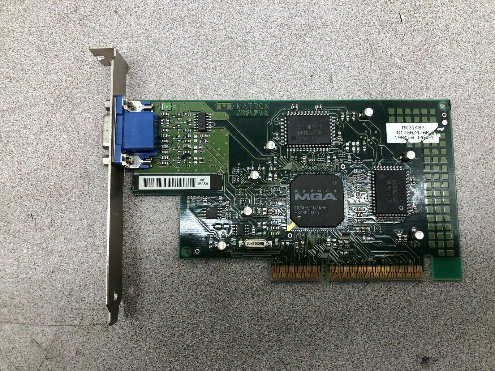 NEW NO BOX MATROX VIDEO CARD 790-01 / D5064-6048