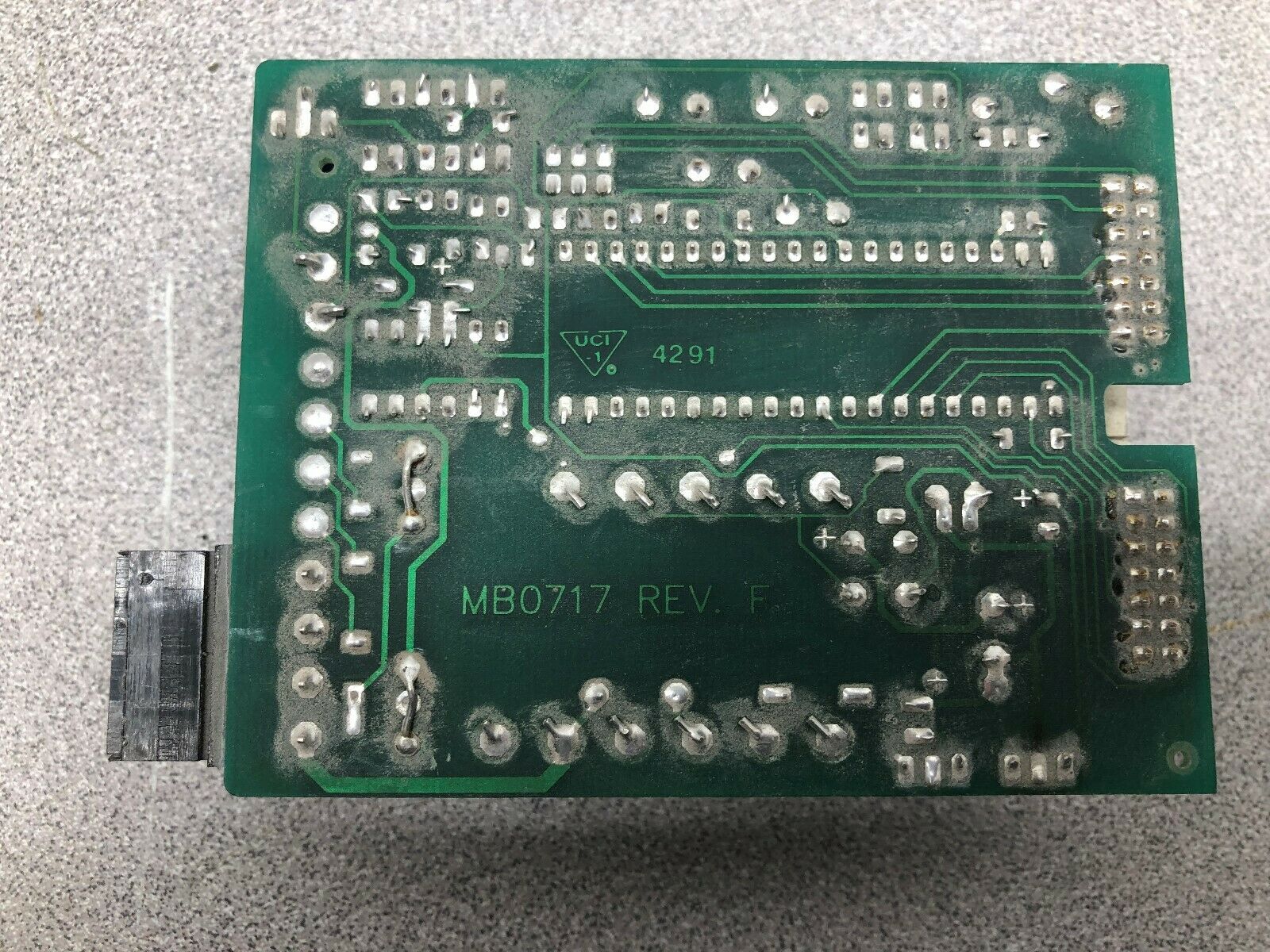 USED UCI LCD DISPLAY CIRCUIT BOARD MB0717