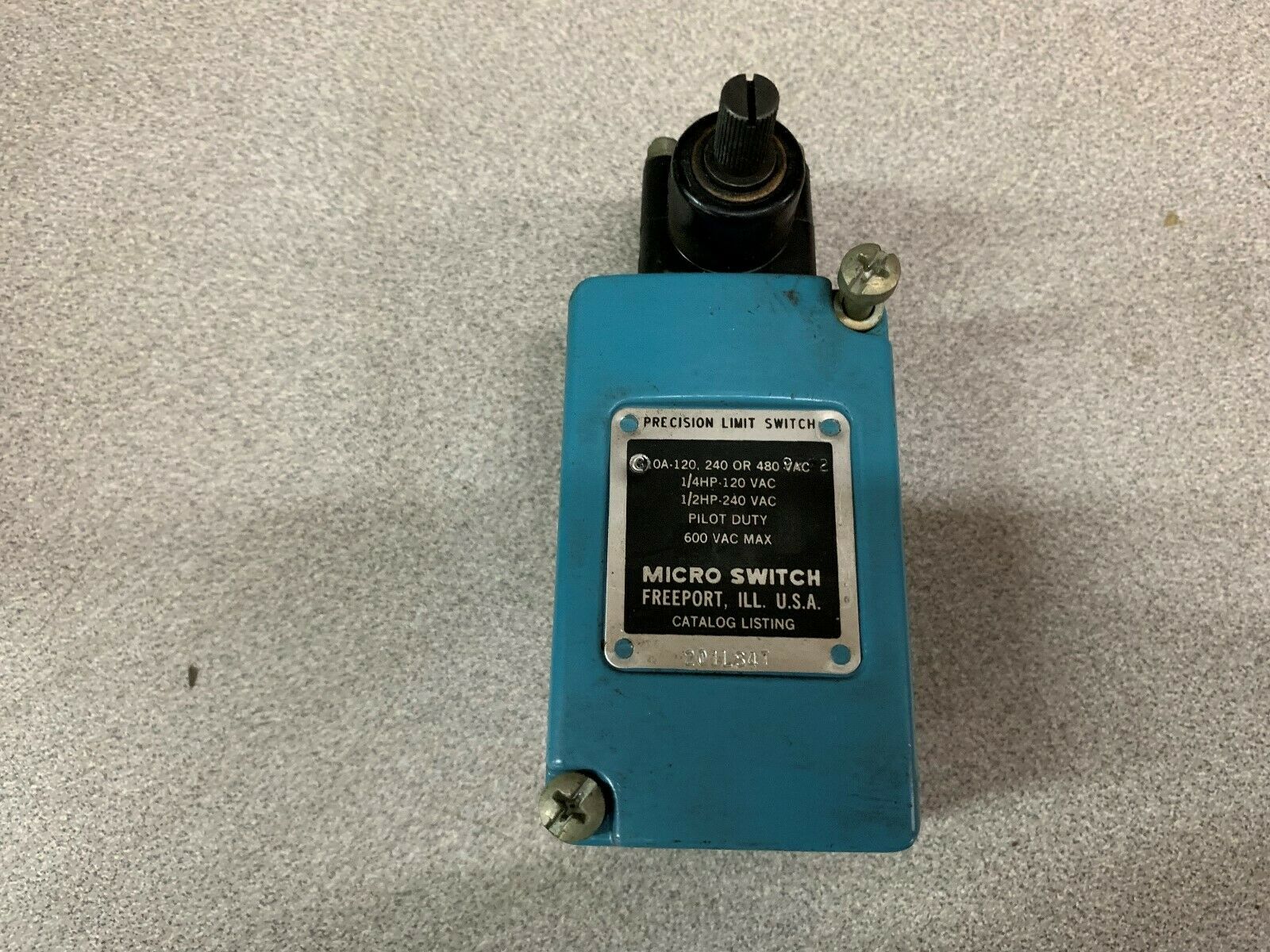 NEW NO BOX MICROSWITCH LIMIT SWITCH 201LS47