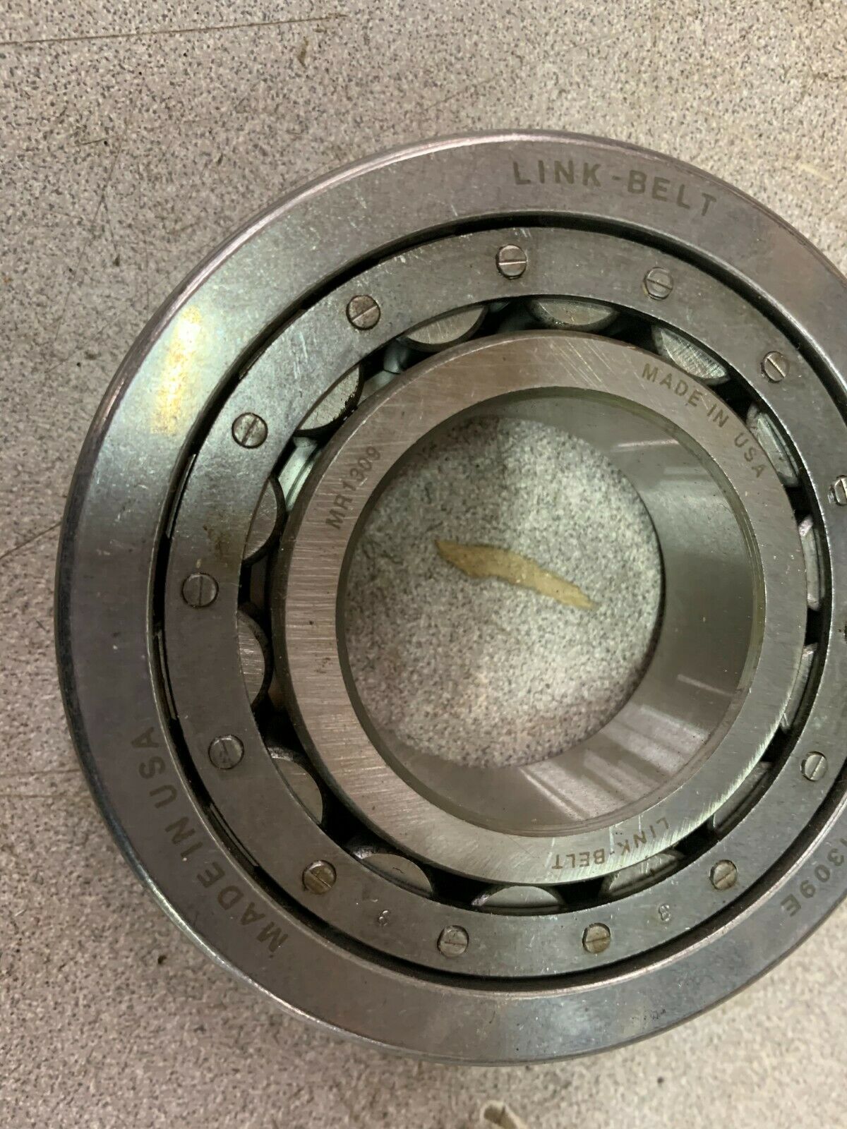 NEW IN BOX LINK-BELT ROLLER BEARING MA1309EX