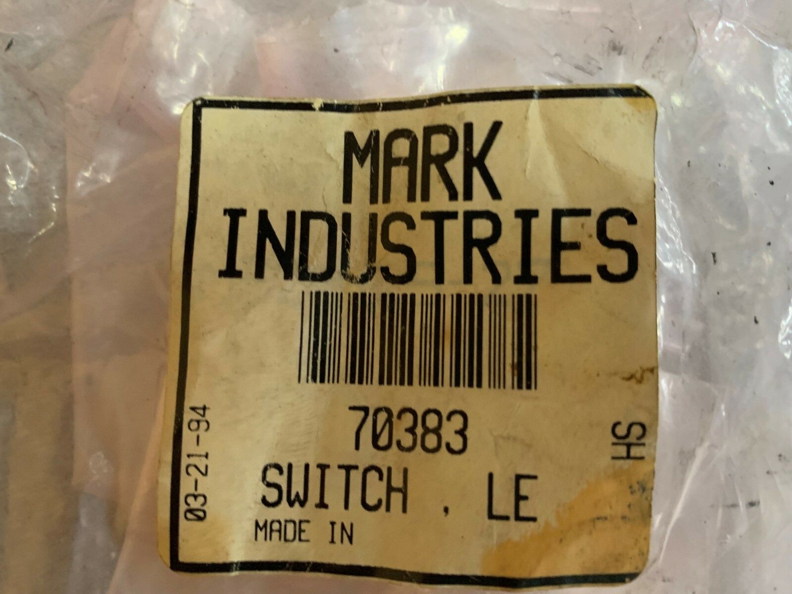 NEW IN BAG MARK INDUSTRIES SWITCH MS24525-27