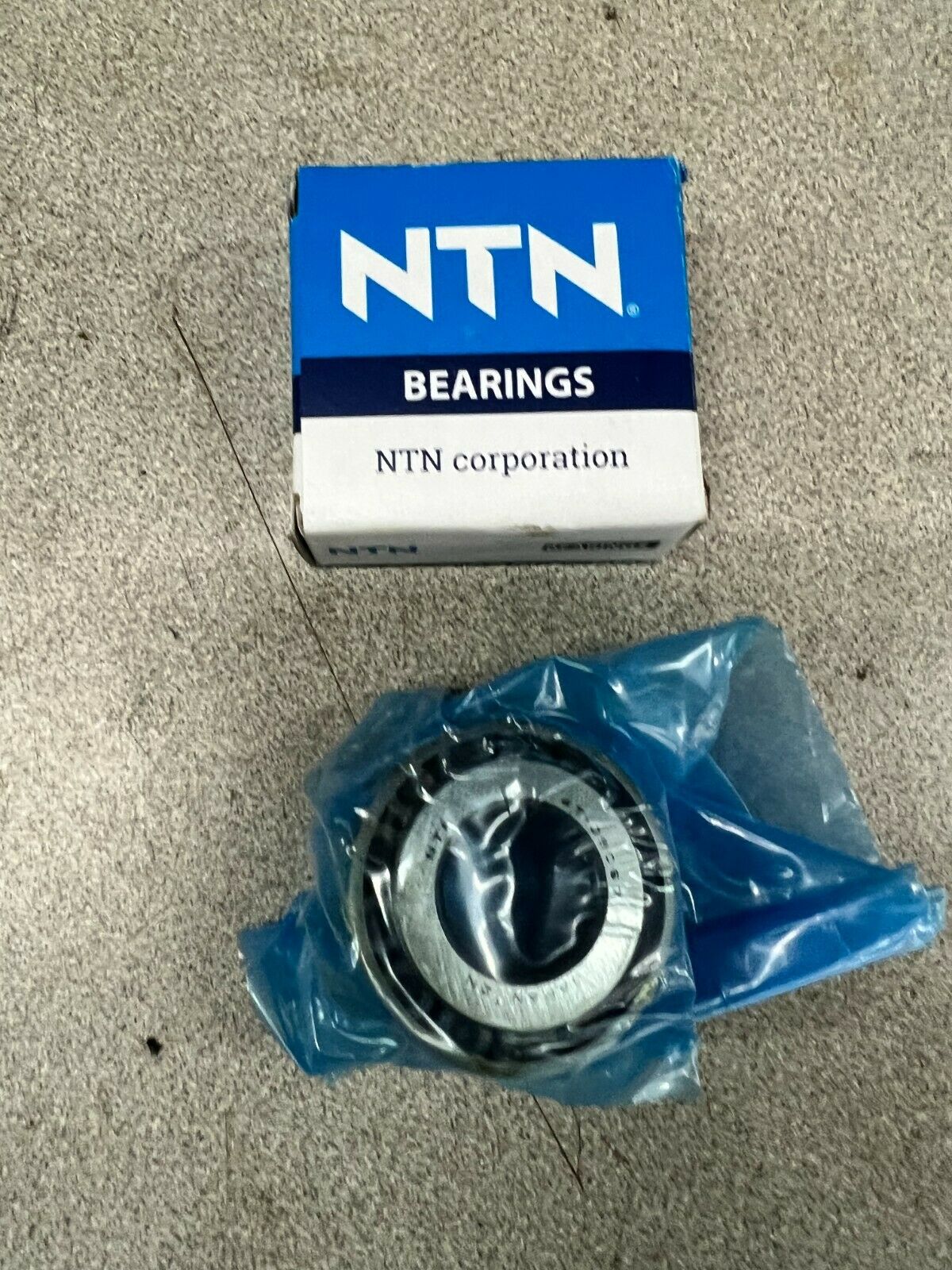 LOT OF 3 NEW IN BOX NTN ROLLER BEARING 4T-09067