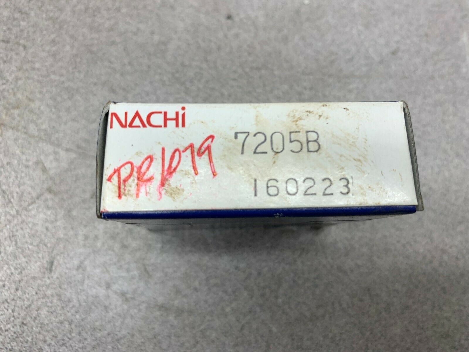 NEW IN BOX NACHI BEARING 7205B