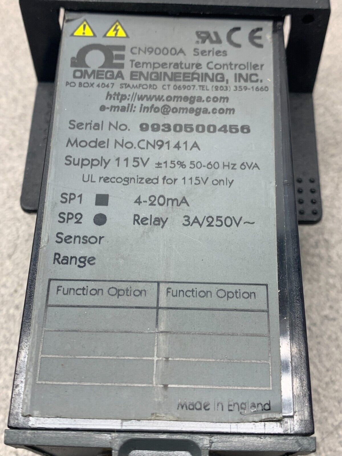 USED OMEGA Temperature Controller CN9141A