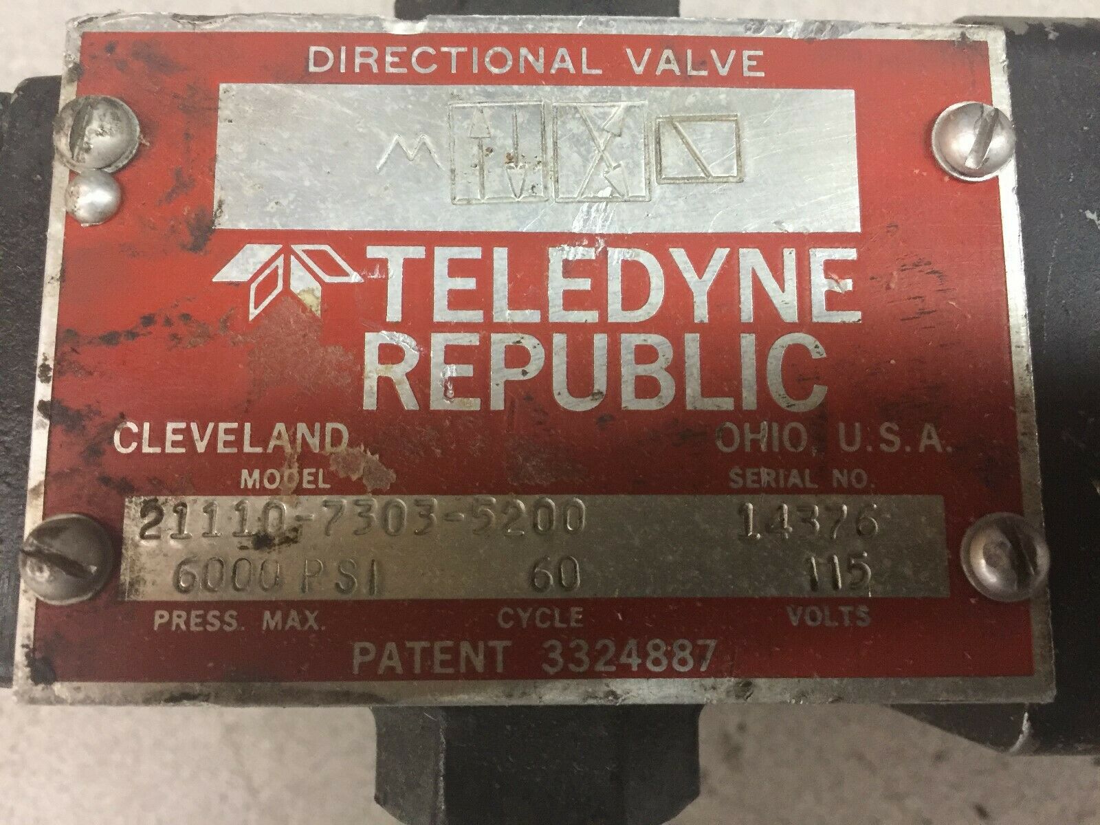 USED TELEDYNE 6000PSI 115VAC DIRECTIONAL SOLENOID VALVE 21110-7303-5200