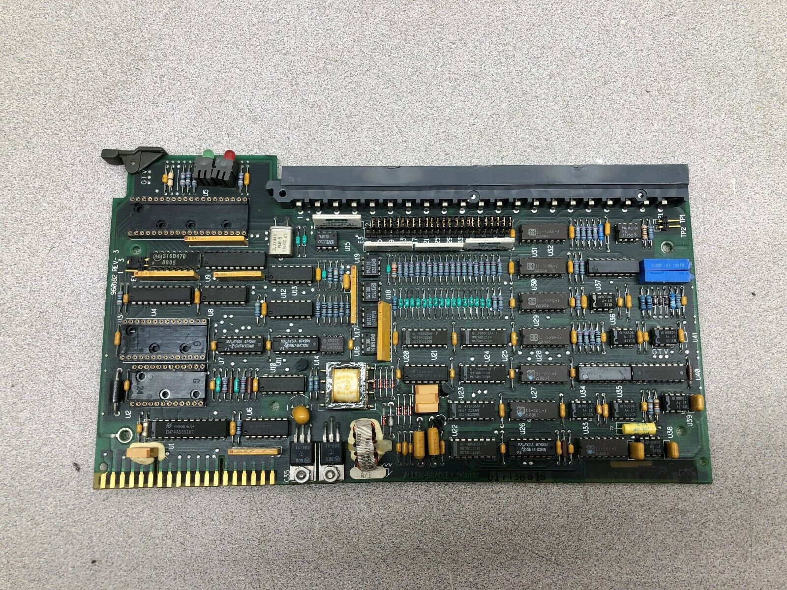 USED ALLEN BRADLEY ELEKTRONIKKARTE BOARD 960182 REV 3