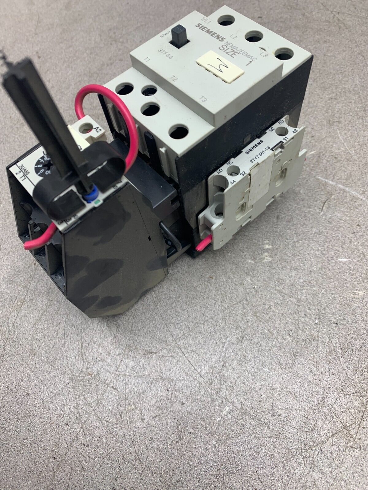 SIEMENS 3TF44 SIZE 1 STARTER 110/120V. COIL WITH 3UA55 00-1J RELAY 3TF4422-0A1