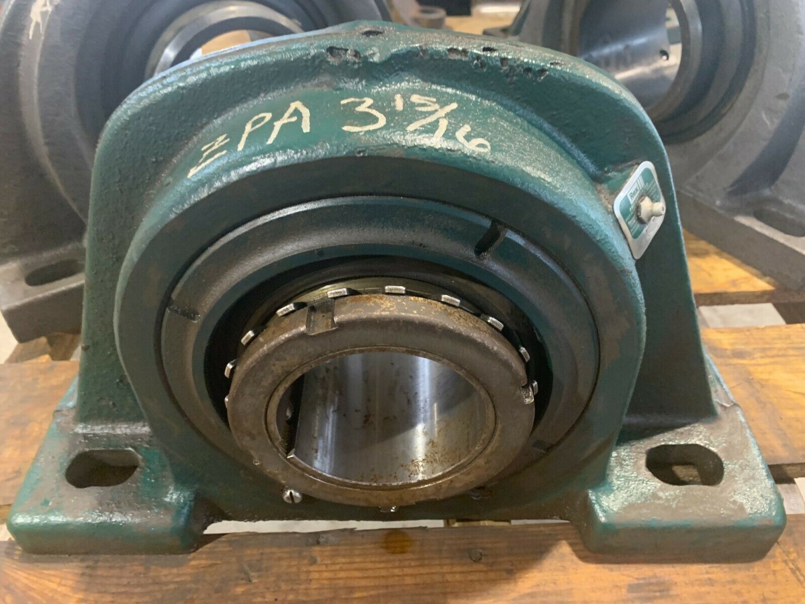 NEW REXNORD PILLOW BLOCK BEARING ZPA-315-F REX 3-15/16" BORE ZPA315 F