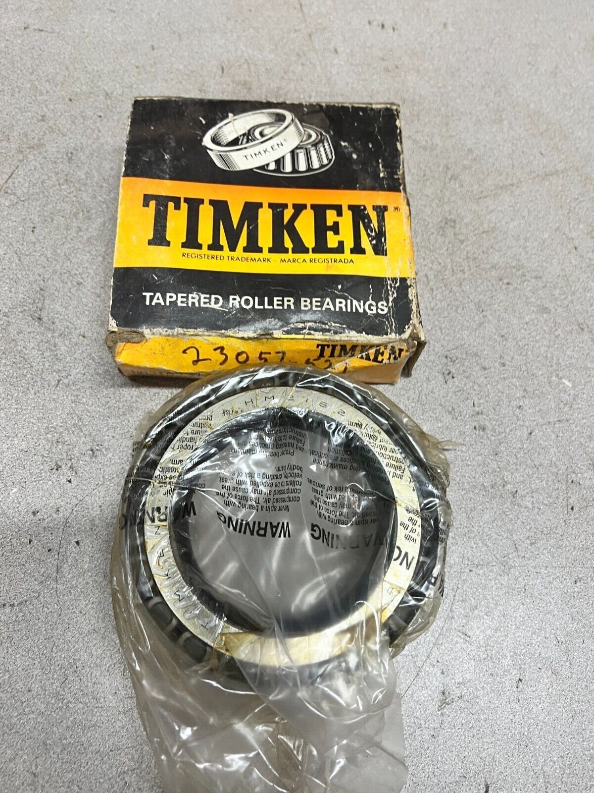 NEW IN BOX TIMKEN ROLLER BEARING HM21838