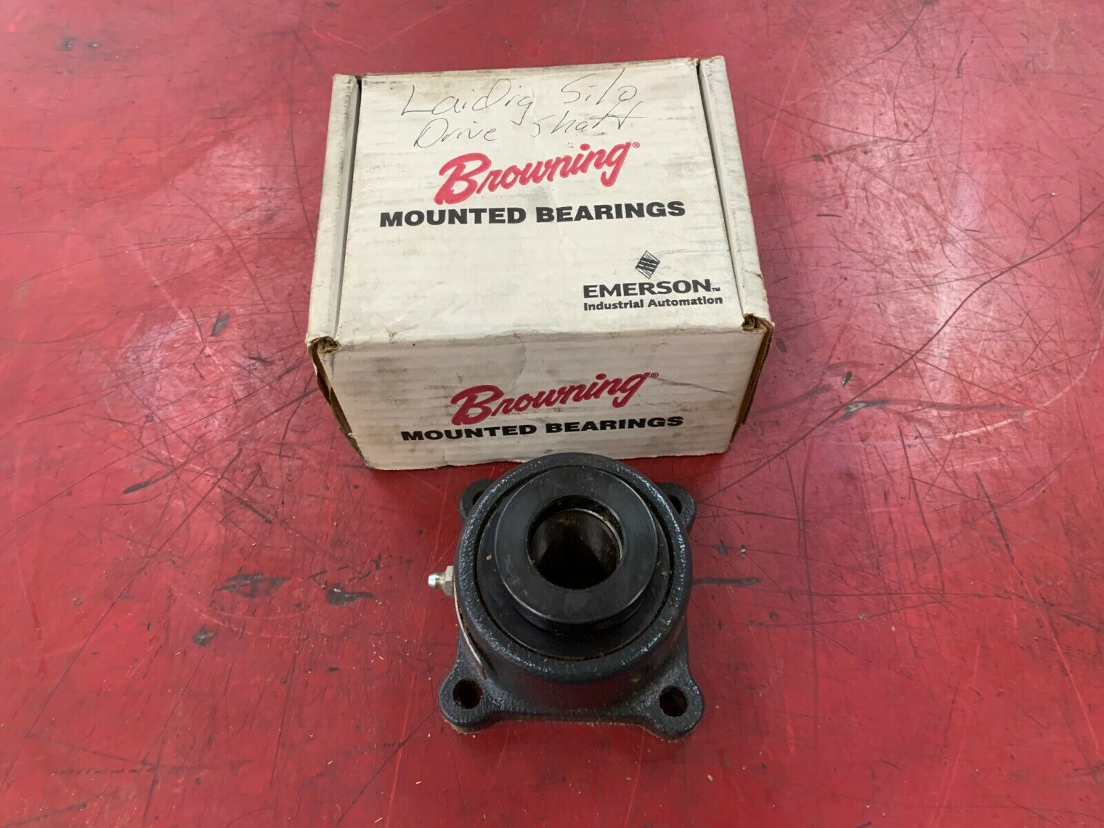 NEW IN BOX BROWNING 4-BOLT FLANGE BEARING 1-1/4" BORE FB900X 1 1/4