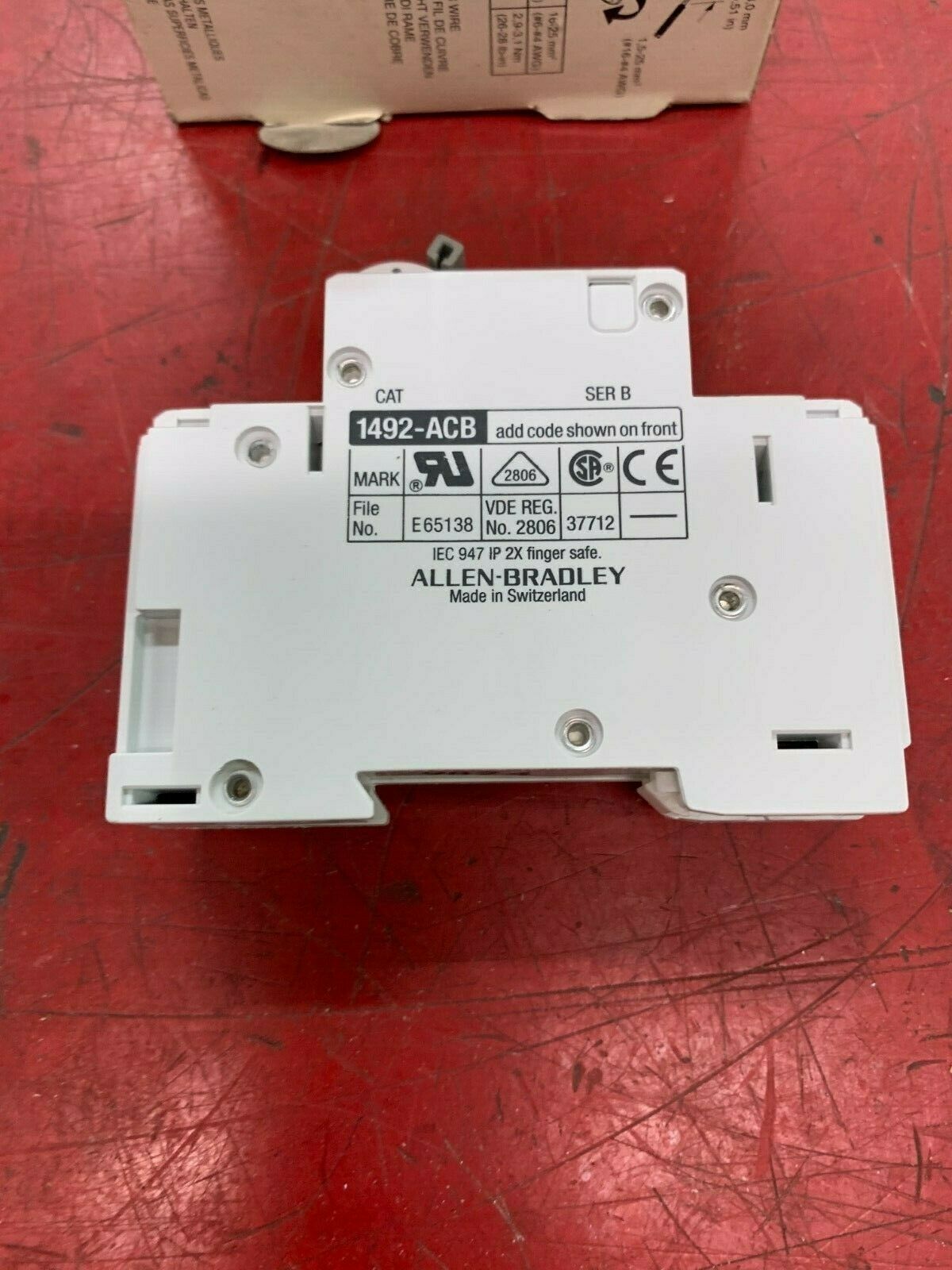 NEW IN BOX ALLEN BRADLEY CIRCUIT BREAKER ACCESSORY MODULE 1492-ACBH1 SERIES B