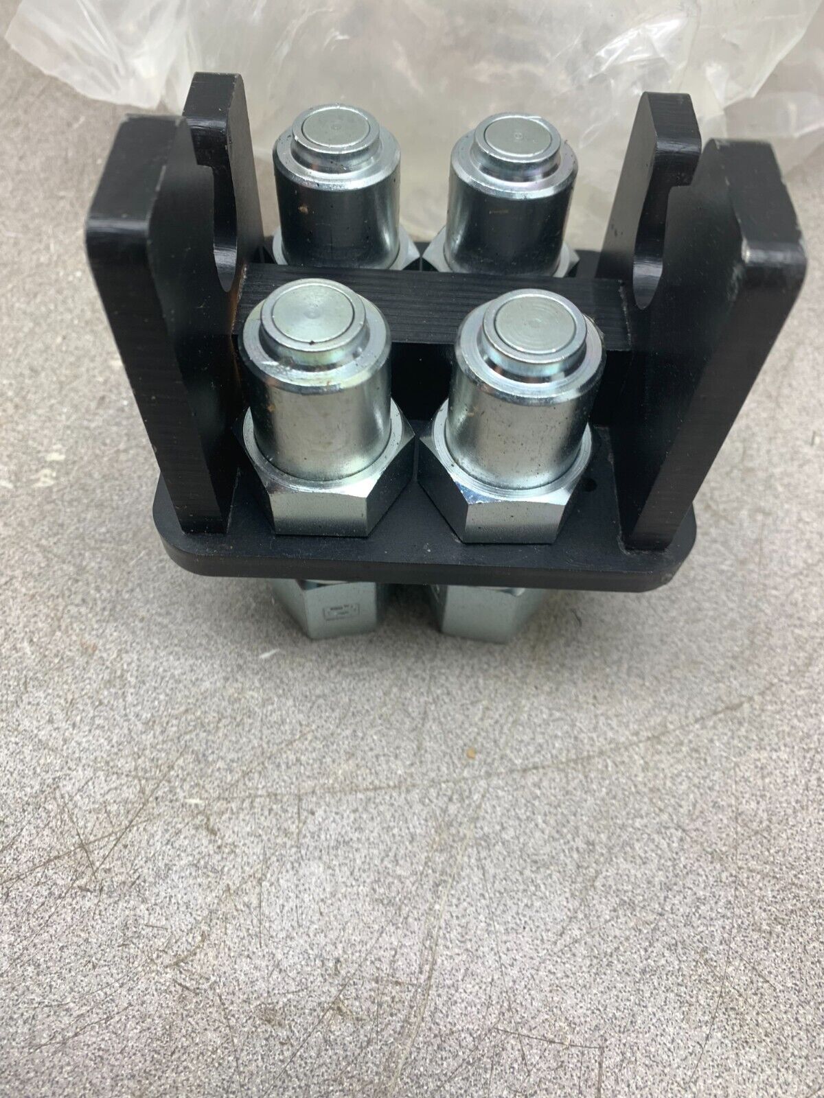 NEW NO BOX HYDRAULIC CONTROLS VALVE 336047