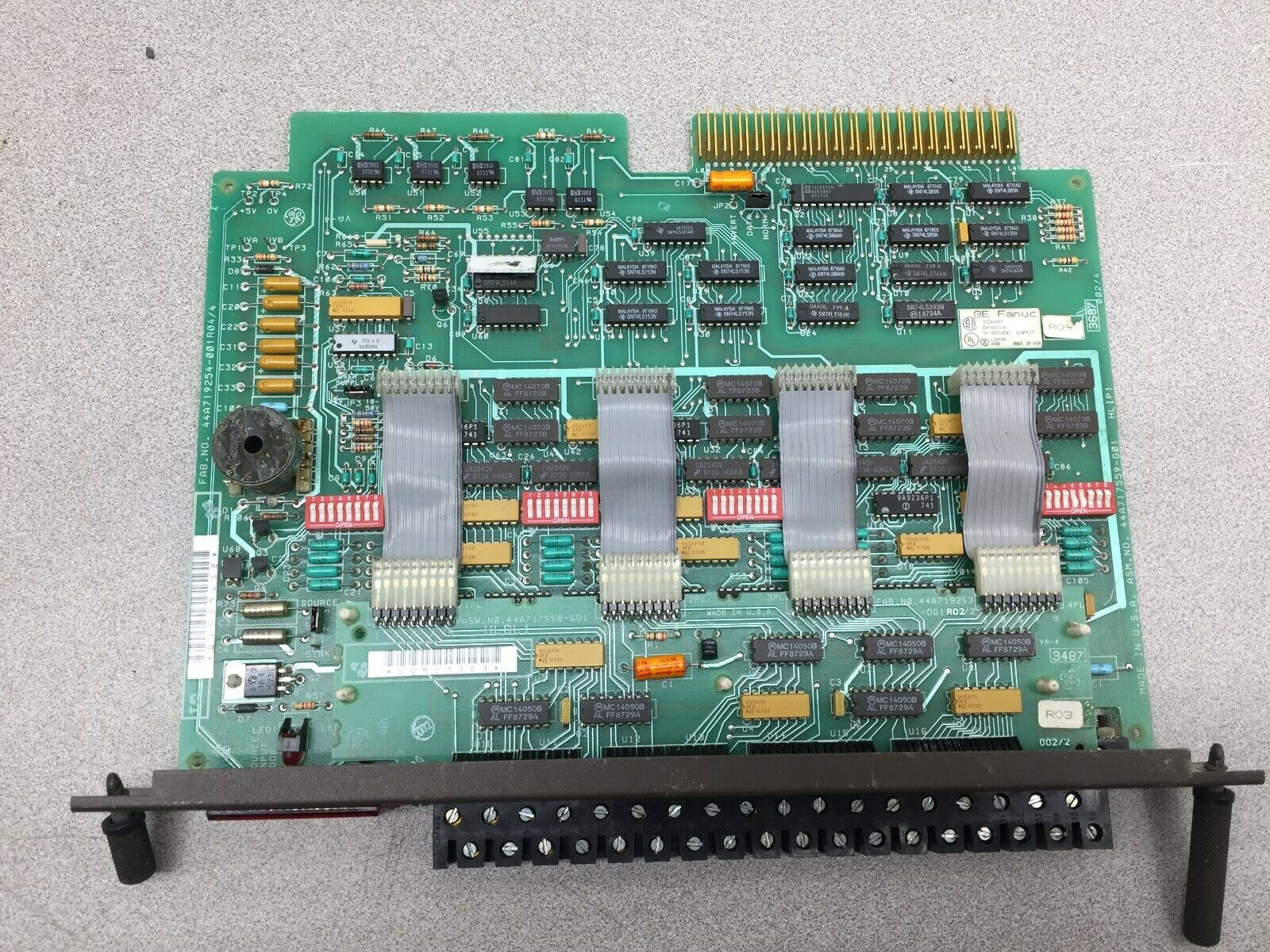 USED GE FANUC 5-50 VDC INPUT CIRCUIT BOARD 44A717559-G01 / 44A717558-G01