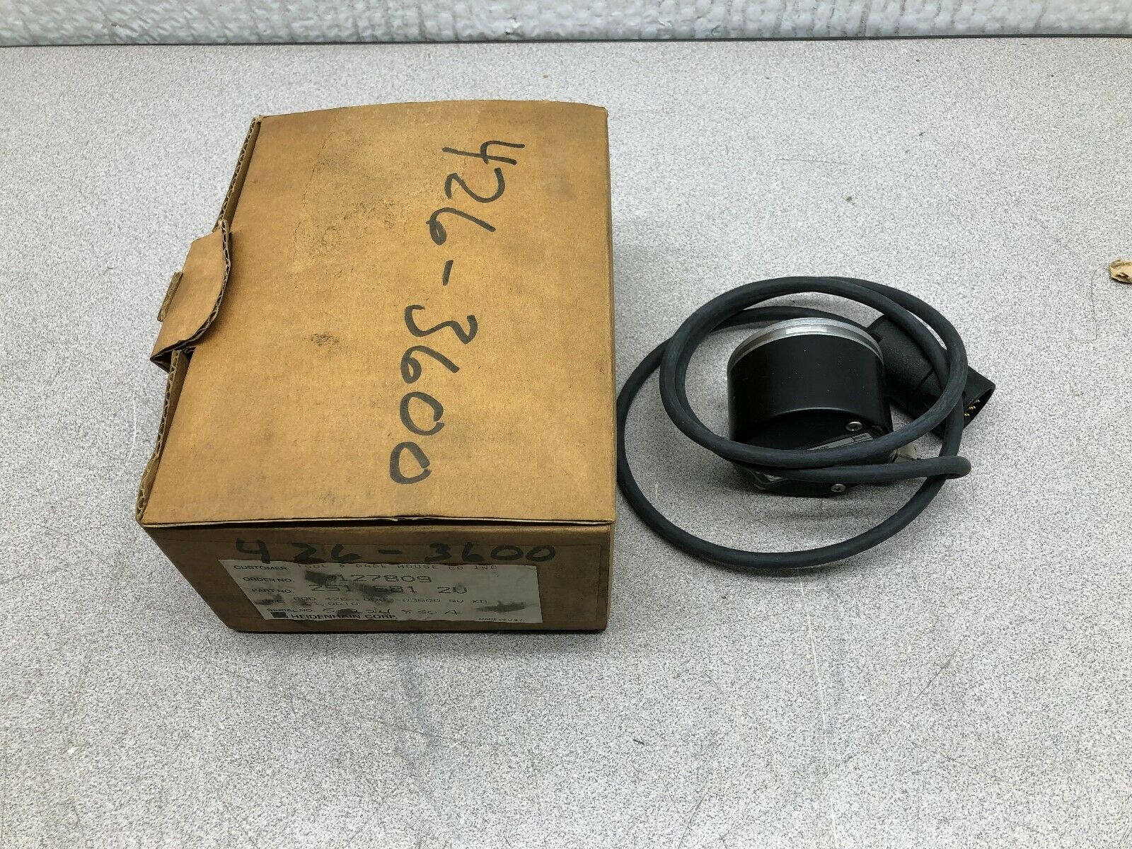 NEW IN BOX HEIDENHAIN ROTORY ENCODER ROD426.0003-03600