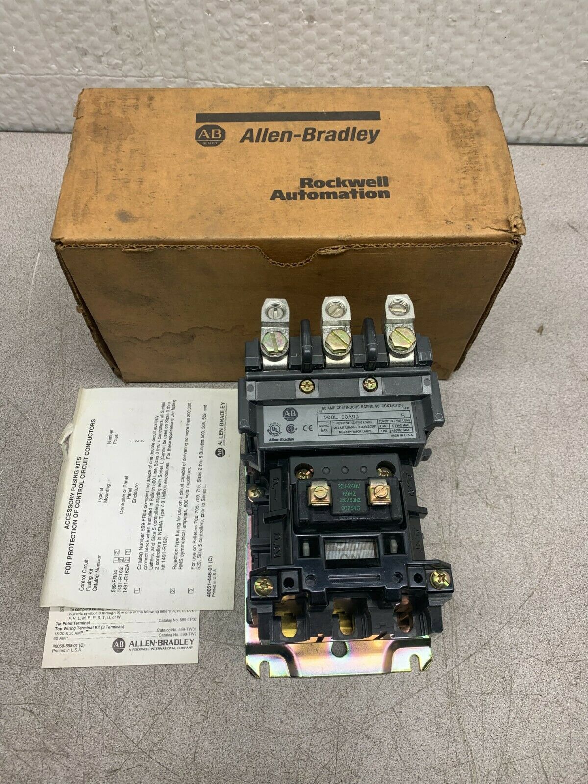 NEW IN BOX ALLEN-BRADLEY 500L-C0A93 AC LIGHTING CONTACTOR 500L-COA93 SERIES B