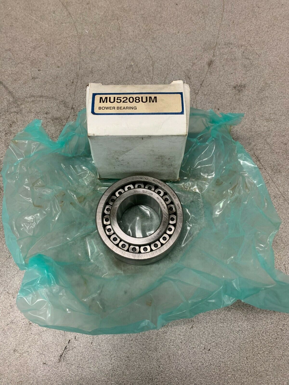 NEW IN BOX BOWER MU 5208 CYLINDRICAL ROLLER BEARING MU5208UM